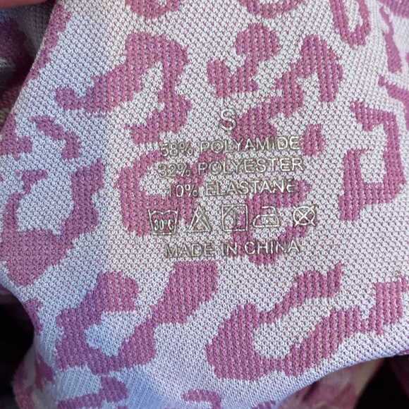 Gym shorts booty lift - Picture 3 of 3